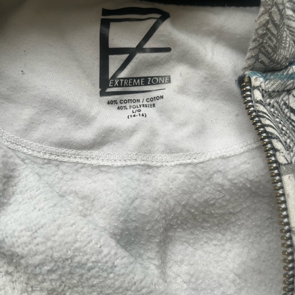 Extreme zone hoodie L (14-16) - Picture 5 of 9